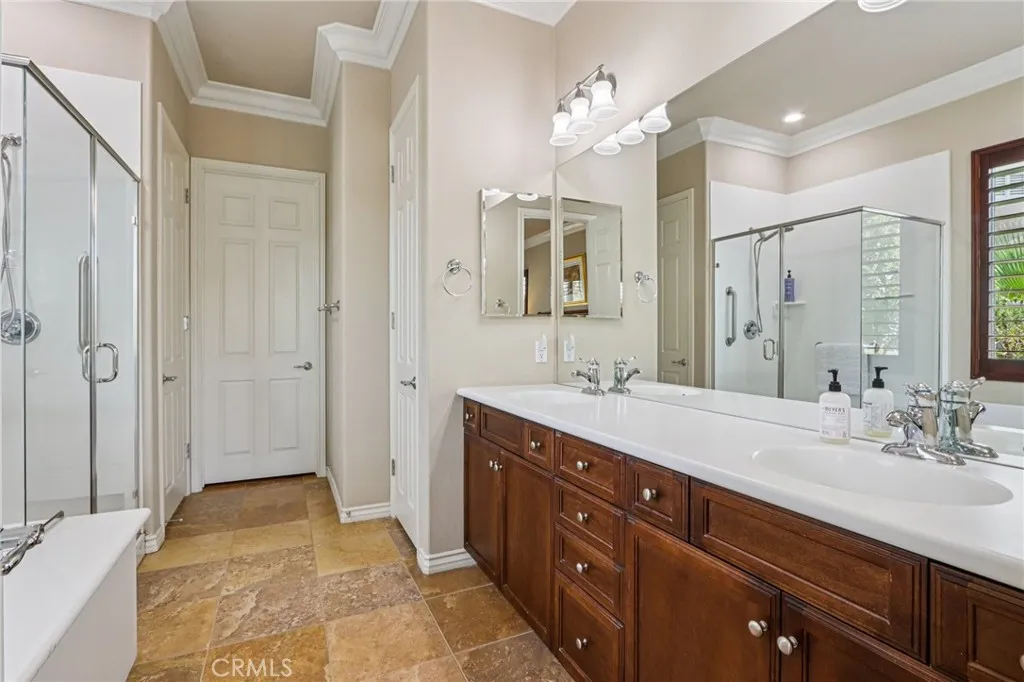 Hemet, California 92545, United States, 2 Bedrooms Bedrooms, ,3 BathroomsBathrooms,Residential,Active,174001