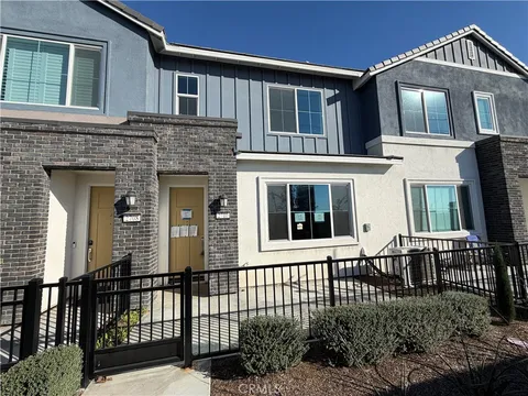 2710 E Bottas Privado, Ontario, CA 91762 - MLS#: CV26009873