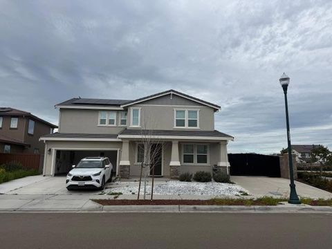 Tiny photo for 1045 Osprey Drive, Lathrop, CA 95330 (MLS # ML82037598)