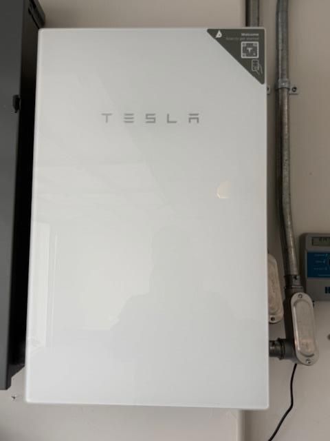 Tiny photo for 1045 Osprey Drive, Lathrop, CA 95330 (MLS # ML82037598)