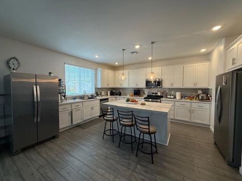 Tiny photo for 1045 Osprey Drive, Lathrop, CA 95330 (MLS # ML82037598)