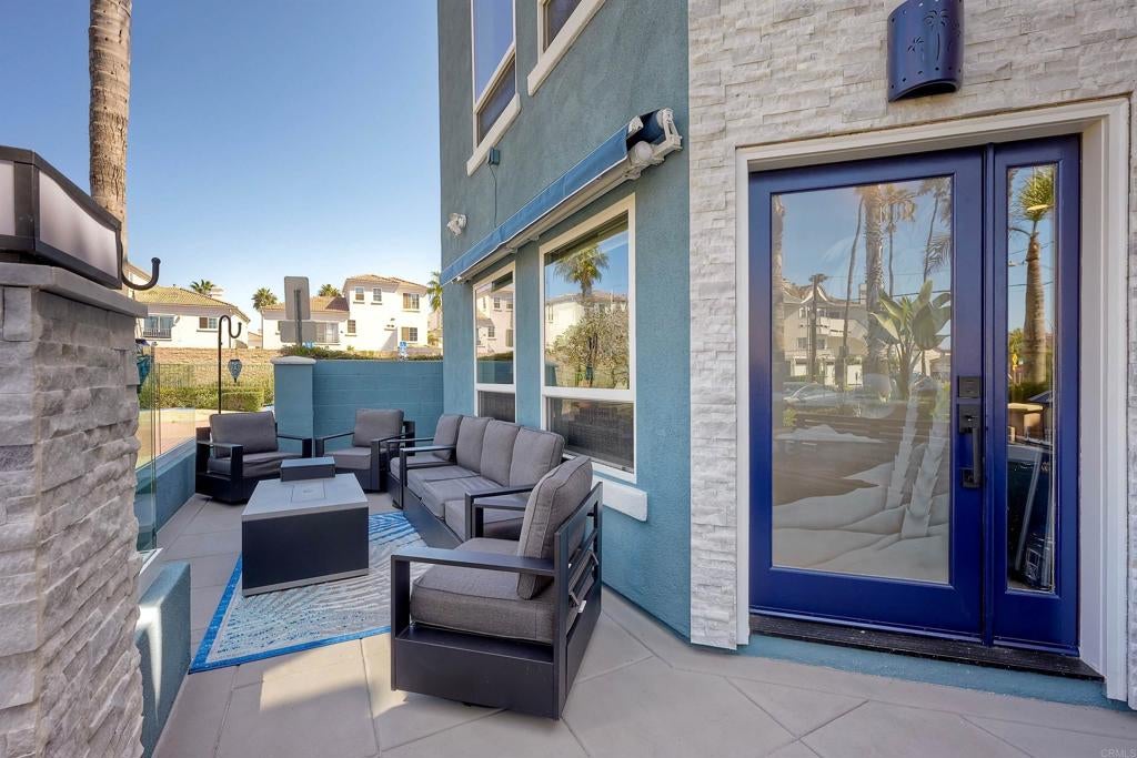213 Windward Way