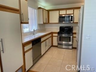 others - Residential Lease