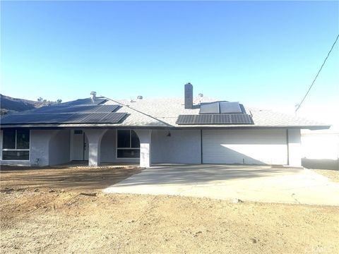 21145 21145 Kimes Perris CA 92570