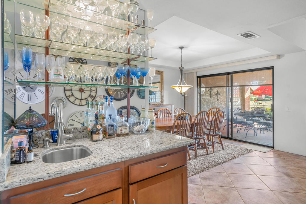 40 Camino Arroyo Place