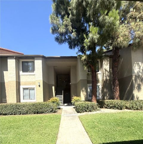 Photo of 10151 Arrow Route RTE #77, Rancho Cucamonga, CA 91730 (MLS # CV26134756)