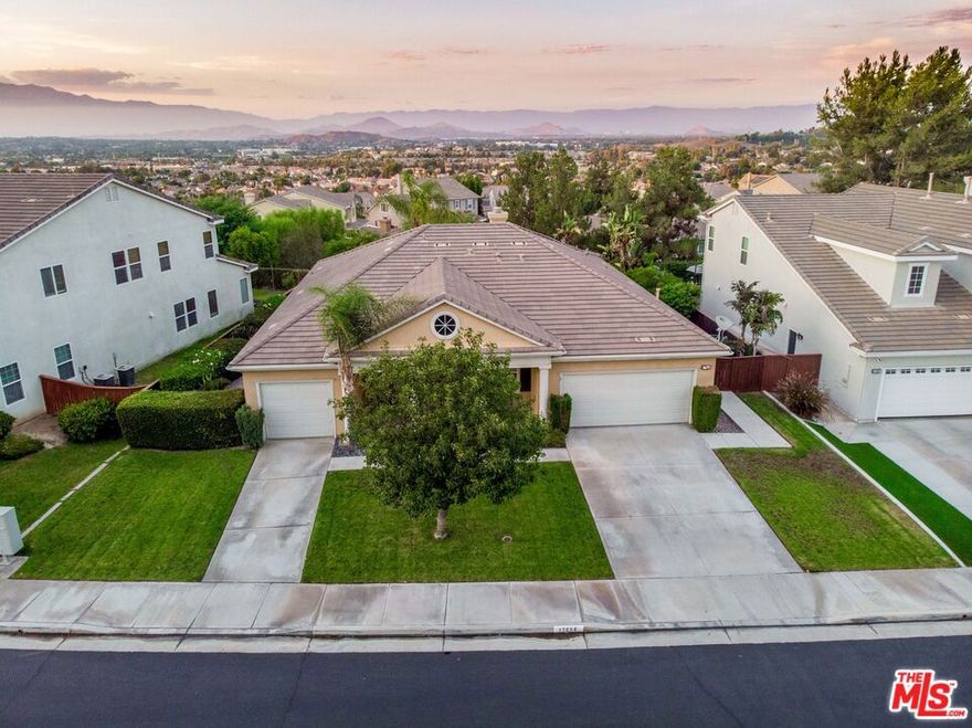 Welcome to your dream home in the heart of La Sierra Community a sought-after community known for its excellent schools, vibrant local dining, and convenient access to shopping, and major freeways. Nestled in Larkspur development, this gorgeous single-story home offers modern elegance, high-end finishes, and a thoughtfully designed floor plan that perfectly blends comfort and style. Spanning 2,754 square feet, this spacious residence features 4 bedrooms, 2 bathrooms, a versatile open family floorplan, and a 3-car garage. As you step inside, you will be greeted by an open concept living space that seamlessly flows into the gourmet kitchen, complete with lots of natural light, and horizon views, and stylish shaker cabinets are a true delight.