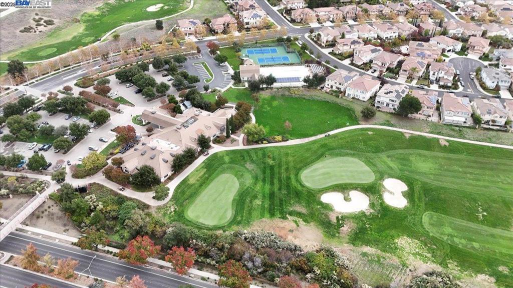 PINNACLE RIDGE - Residential