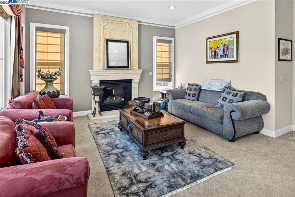 PINNACLE RIDGE - Residential