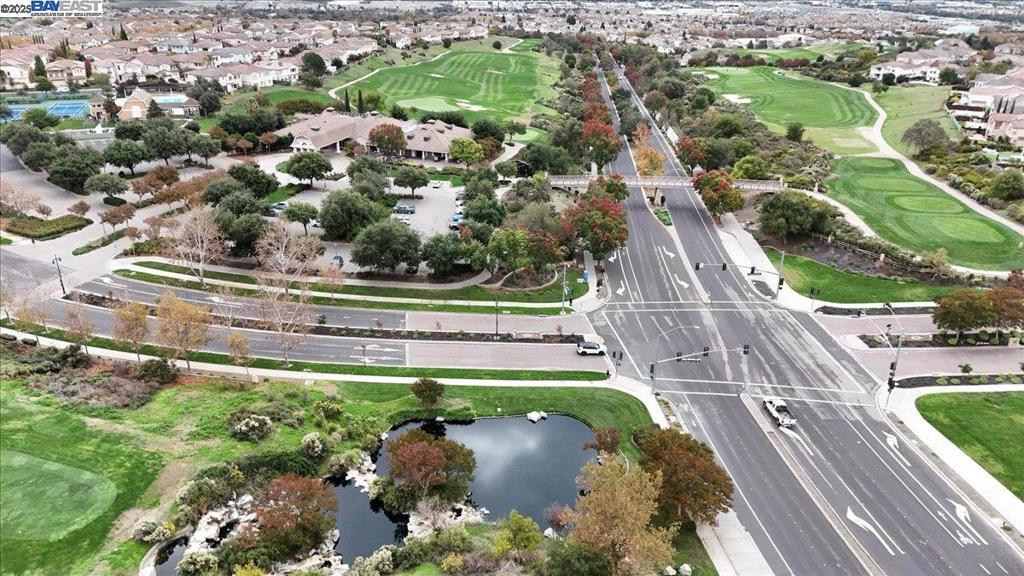 PINNACLE RIDGE - Residential