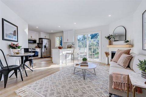 Photo of 4701 E Anaheim St #304, Long Beach, CA 90804 (MLS # SB25256386)