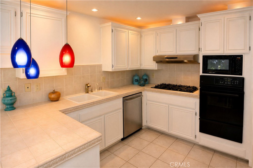 137 S Stonebrook