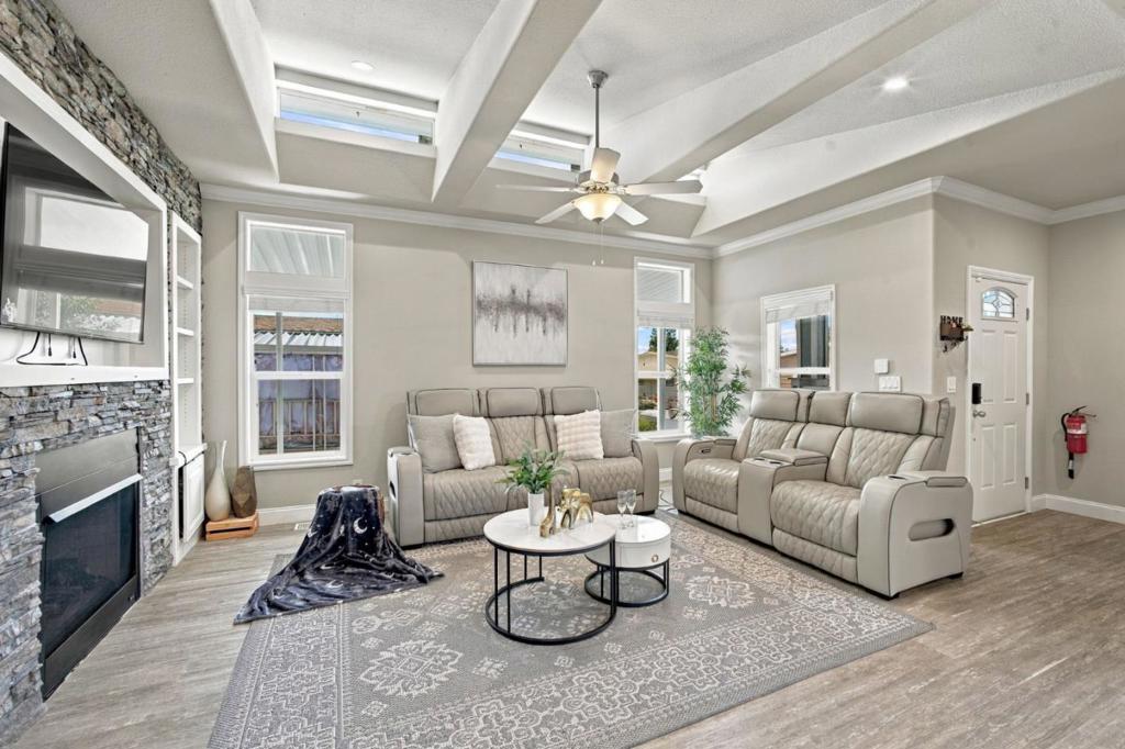 165 Blossom Hill Road 421