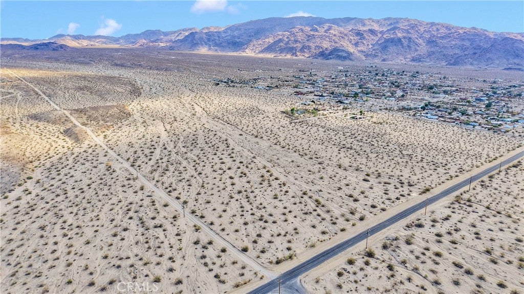 2 Baseline Road