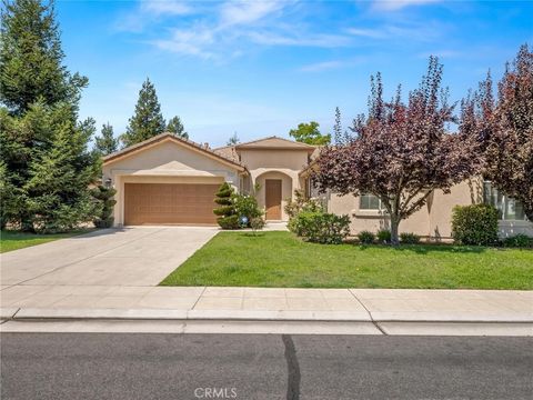 Photo of 2222 Carson AVE, Clovis, CA 93611 (MLS # FR26132466)