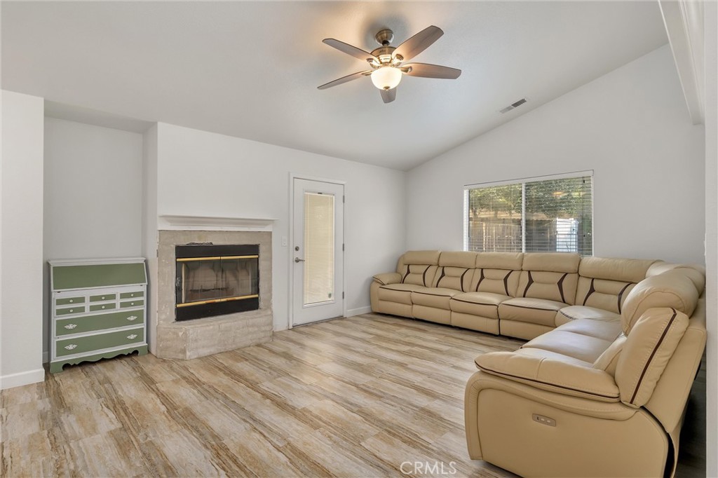 127 Hercules Dr