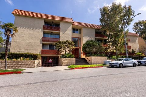 5875 Doverwood Drive 309 Culver City CA 90230
