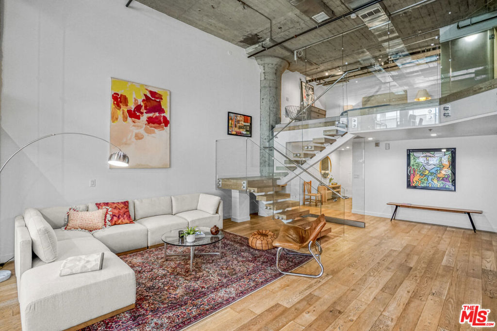 1855 Industrial Street 112