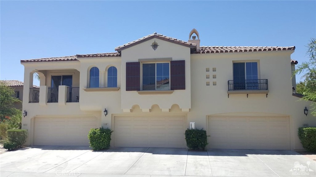 Fabulous Central Palm Springs flat style (carriage house) town home. Close to Casino, convention center, and the new Dream Hotel. Terra Vita is a small community with only 42 units. This unit has it all..1375 sq ft of living space with an attached 2 car garage, indoor laundry room, and a split master floor plan. An amazing great room separates the bedrooms and includes slab granite kitchen counters, an amazing bar area, dining area, office nook, custom solar shades, a fresh coat of paint, fireplace, and stainless appliances all in a light bright open concept. There is also a spacious patio deck with mountain views perfect for your bbq and outdoor relaxing. Quiet location with north facing orientation keeps energy costs low. Perfect for your full time home, vacation getaway, or income producing rental in bustling Palm Springs.