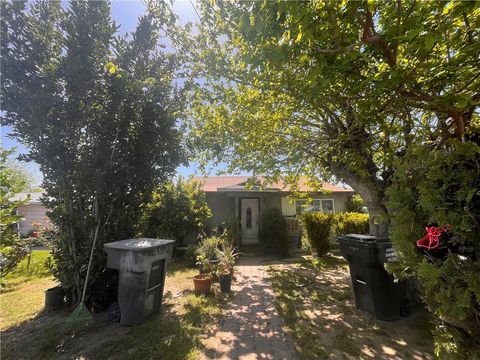 Photo of 3423 Monterey Street, Bakersfield, CA 93306 (MLS # PW26023337)