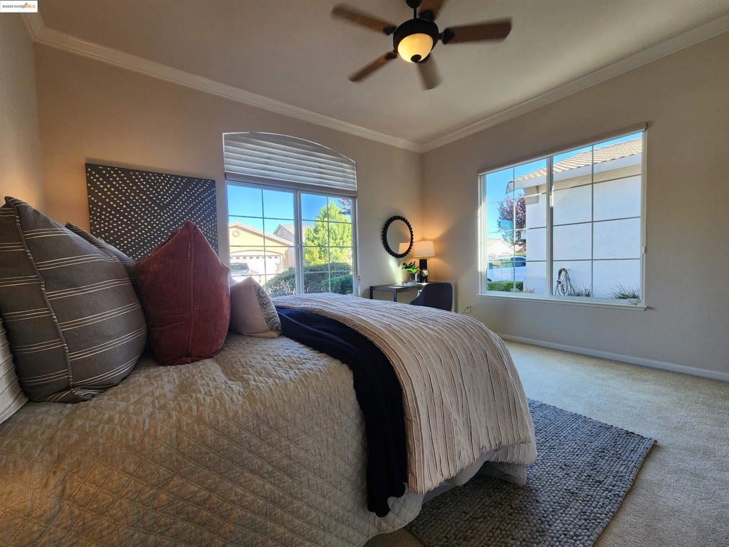 SUMMERSET 4 - Residential
