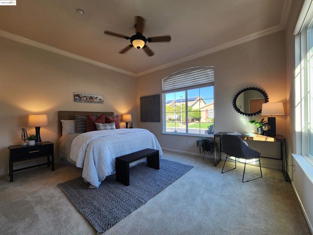 SUMMERSET 4 - Residential