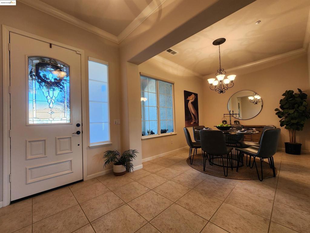 SUMMERSET 4 - Residential