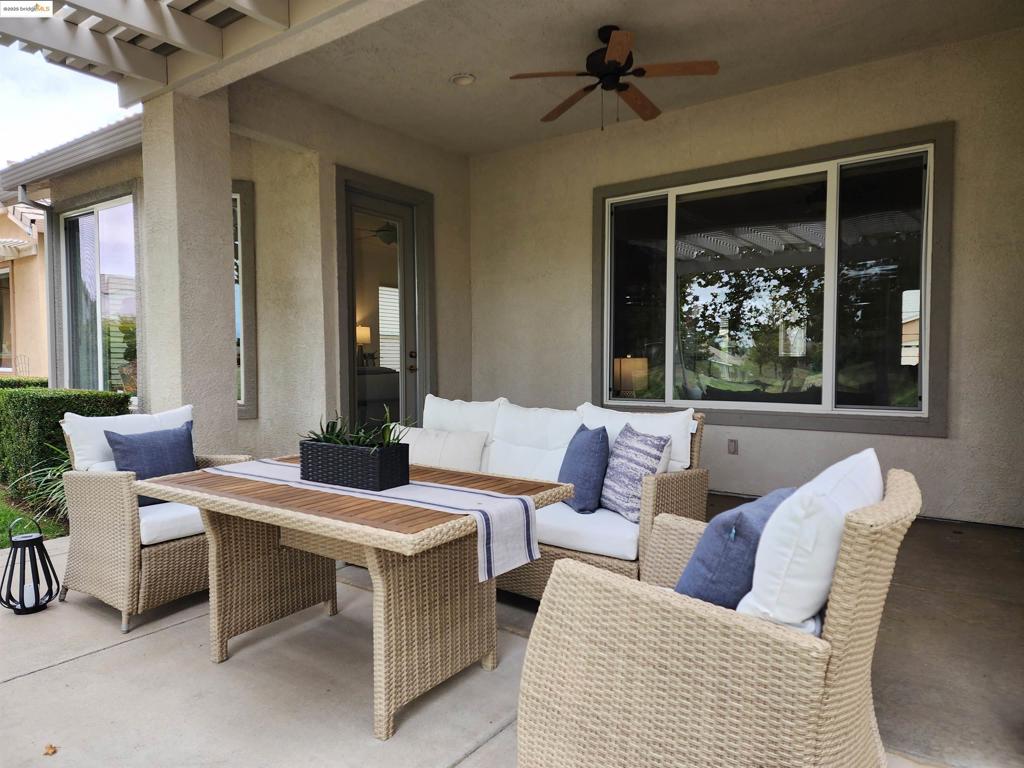 SUMMERSET 4 - Residential