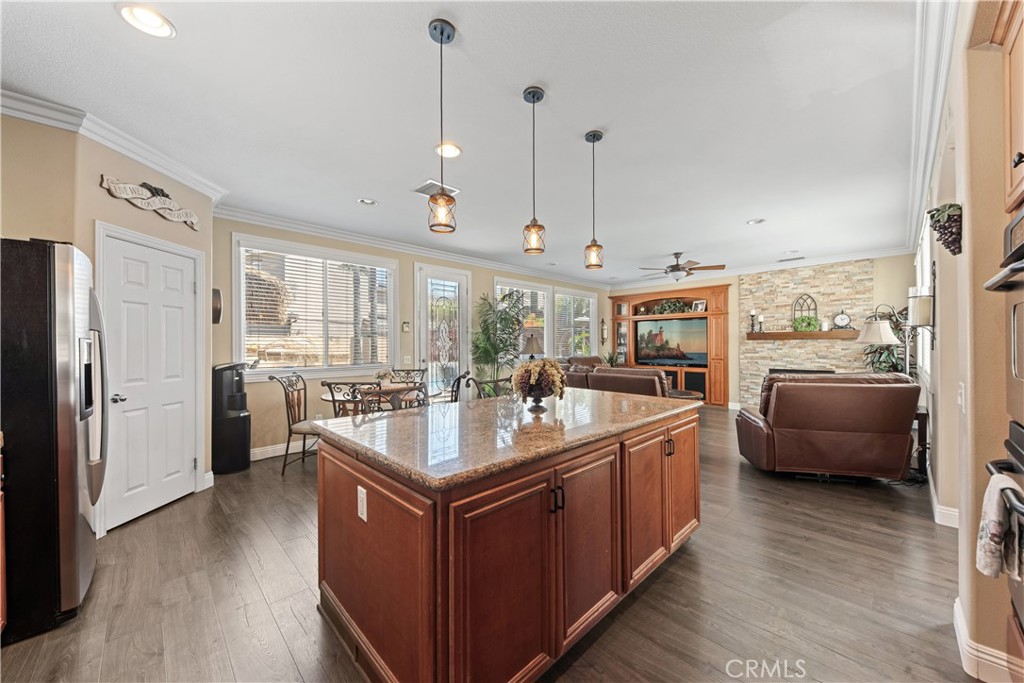 31768 Bottle Brush Street