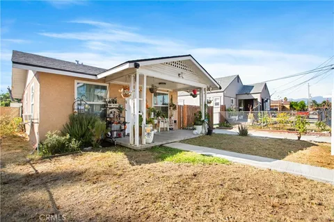 350 N. Clifford Avenue, Rialto, CA 92376 - MLS#: MB25216795