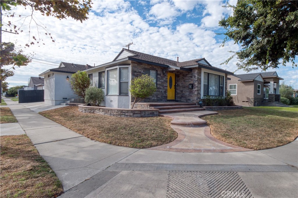 Lakewood Park/Long Beach (LLB) - Residential