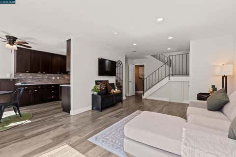 Tiny photo for 3129 Ash Street ST, Antioch, CA 94509 (MLS # 41142209)