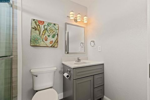 Tiny photo for 3129 Ash Street ST, Antioch, CA 94509 (MLS # 41142209)