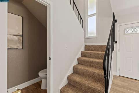 Tiny photo for 3129 Ash Street ST, Antioch, CA 94509 (MLS # 41142209)