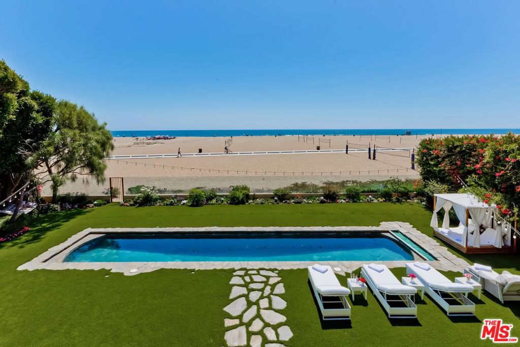 Properties 3 707 PALISADES BEACH Road