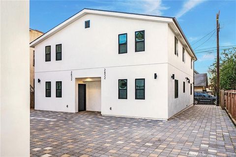 Photo of 2452 1/2 Boulder St St, Los Angeles, CA 90033 (MLS # CV26007914)