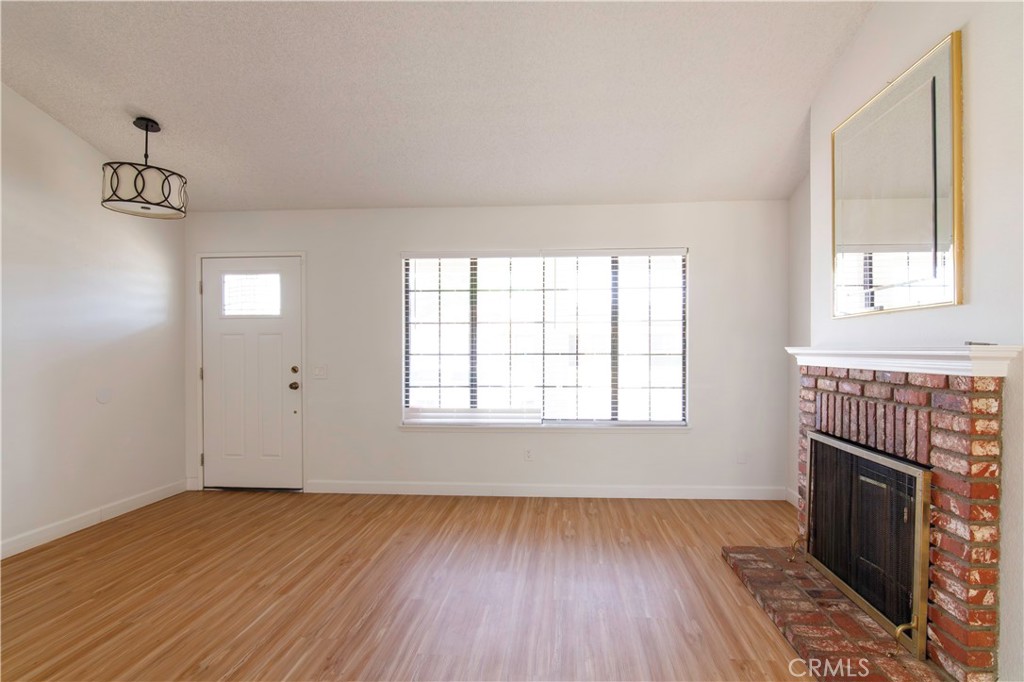 1714 Evelyn Place