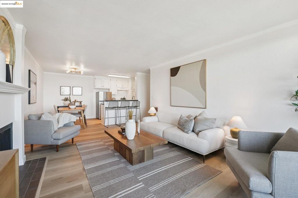 ROCKRIDGE - Residential