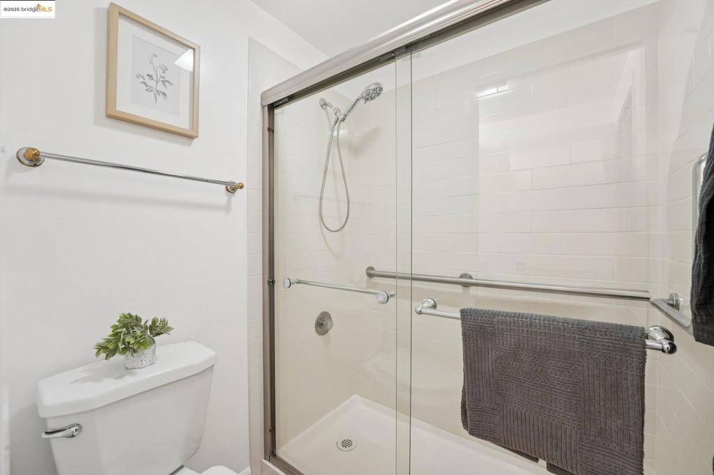 ROCKRIDGE - Residential