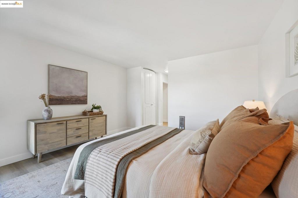 ROCKRIDGE - Residential