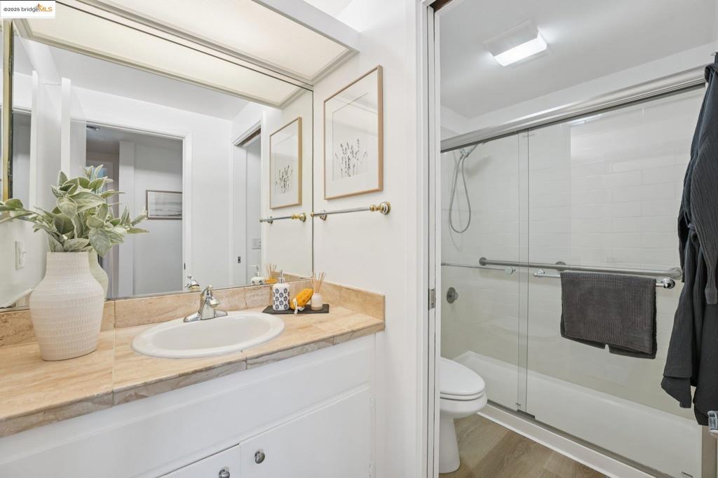 ROCKRIDGE - Residential