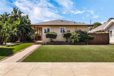 Photo of 576 E Columbia Avenue, Pomona, CA 91767 (MLS # PF25178283)