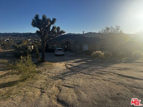 57465 Warren Way Yucca Valley CA 92284