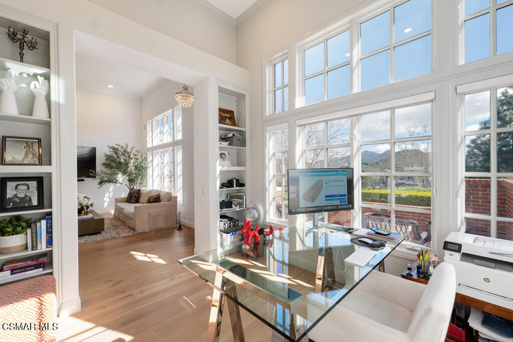 2442 Swanfield Court