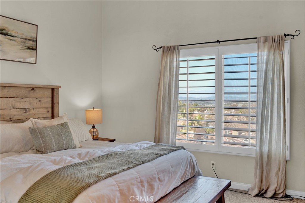 11 Spring View Way