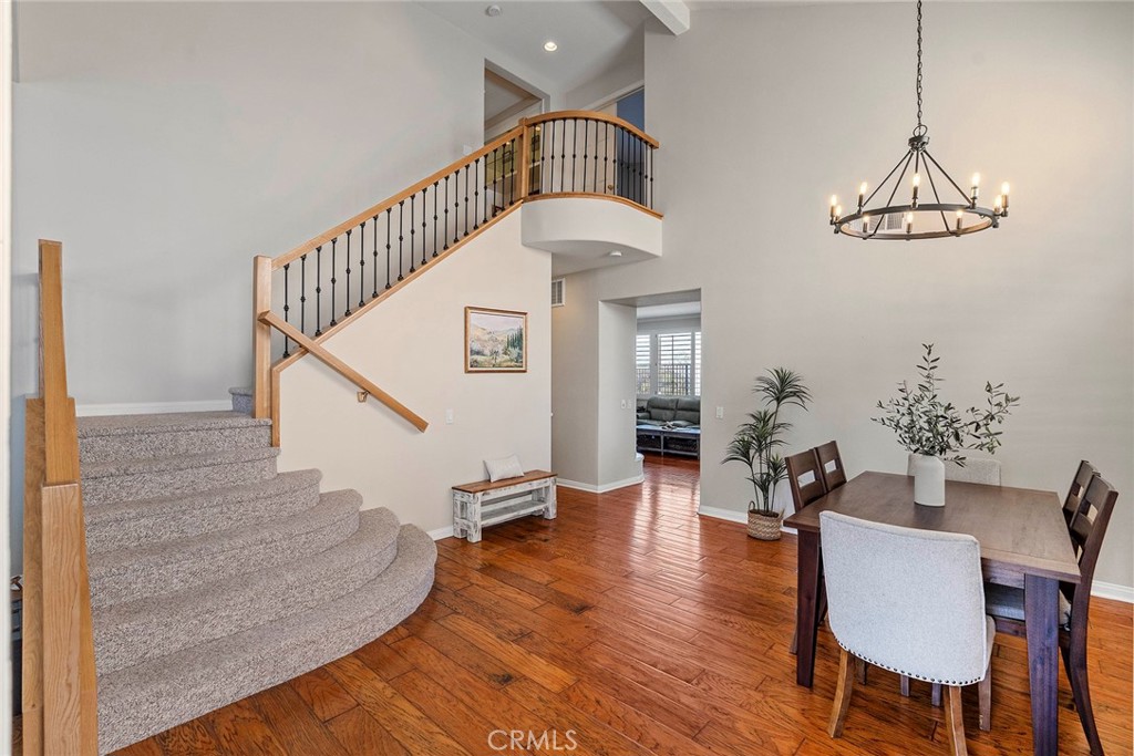 11 Spring View Way