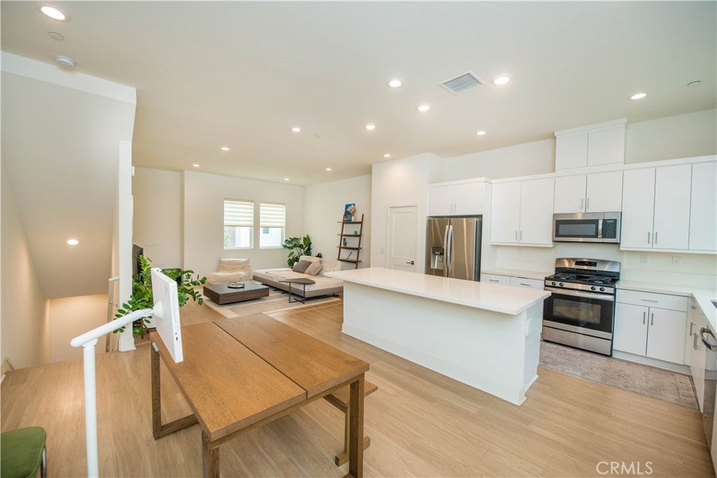 923 E Mason Lane 34