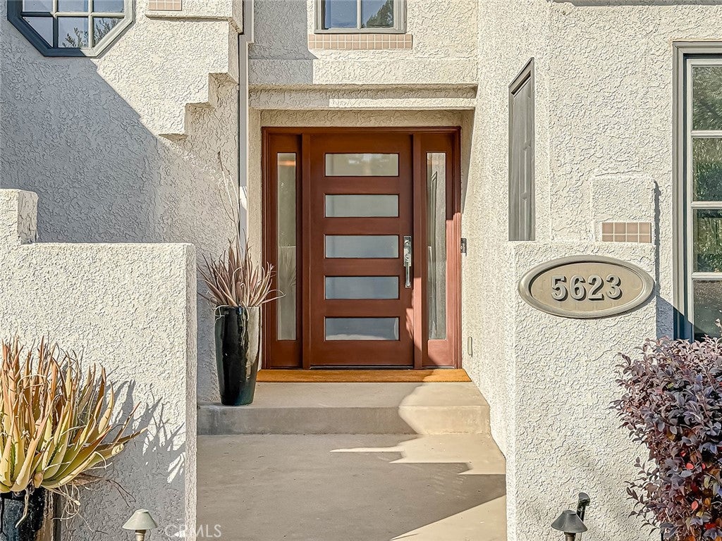 5623 Hidden Glen Court