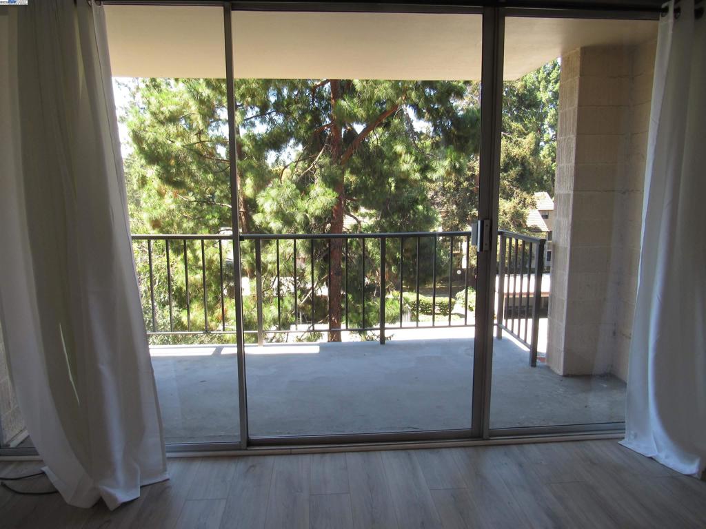 CENTRAL FREMONT - Residential