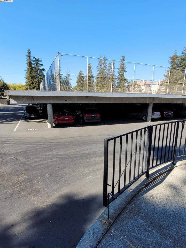 CENTRAL FREMONT - Residential